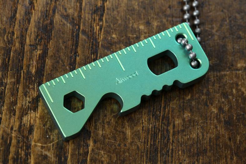 R25 Ti Rulers